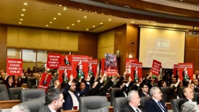 Bursa Büyükşehir Belediye Başkanı Mustafa Bozbey’in tutuklanarak görevden uzaklaştırılmasının ardından