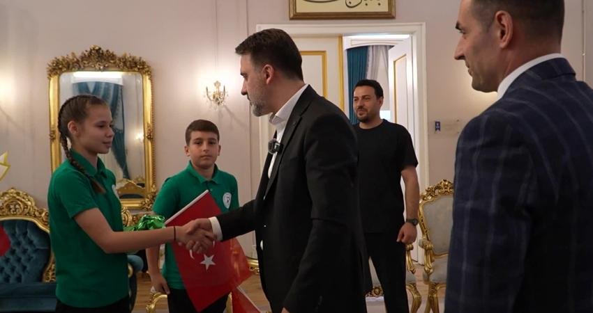 Bursa Büyükşehir Belediye Başkan Vekili Şahin Biba, 23 Nisan Ulusal