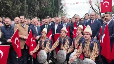 Bursa’nın fethinin 700'üncü yılı kapsamında düzenlenen anma programları, kentin simge