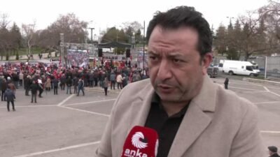 Emekli astsubaylar, Ankara'da "Büyük Astsubay Mitingi" düzenledi. ANKA Haber Ajansı'na