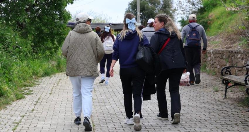 Çeşme Belediyesi’nden otizm farkındalık yürüyüşü Çeşme Belediyesi Gençlik ve Spor Hizmetleri Müdürlüğü tarafından, otizme dikkat