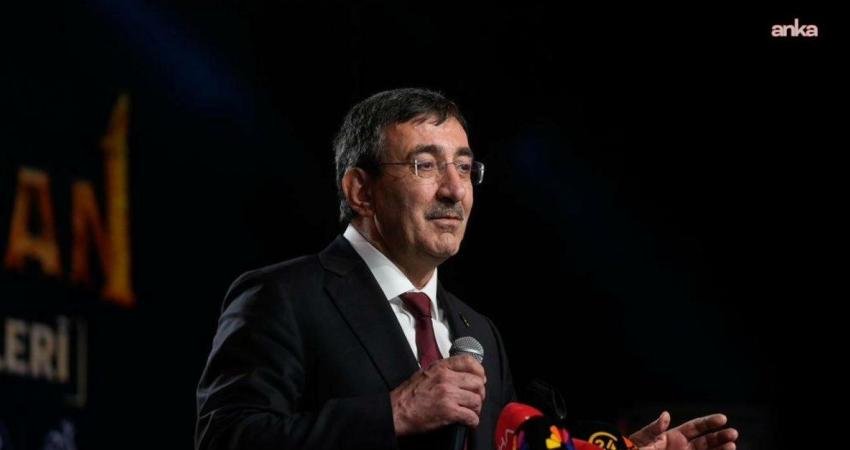 Cumhurbaşkanı Yardımcısı Cevdet Yılmaz, Kahramanmaraş'ta bir ortaokula düzenlenen silahlı saldırıya