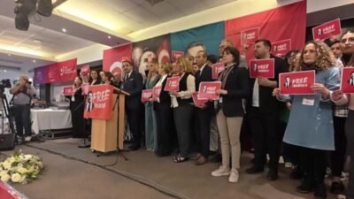 CHP Almanya Federasyonu, Köln'de “İstanbul’da direniş, Almanya’da dayanışma” mitingi düzenlendi.