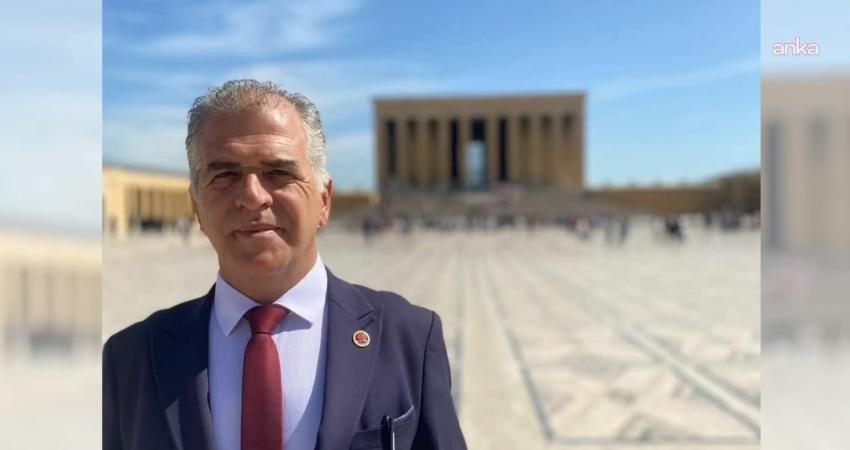 CHP Datça İlçe Başkanı Sezai Öz, görevinden istifa ettiğini açıkladı.