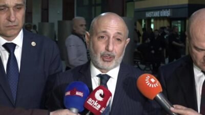 CHP heyeti, Kahramanmaraş'taki okul saldırısının ardından kente giderek yaralı öğrencileri