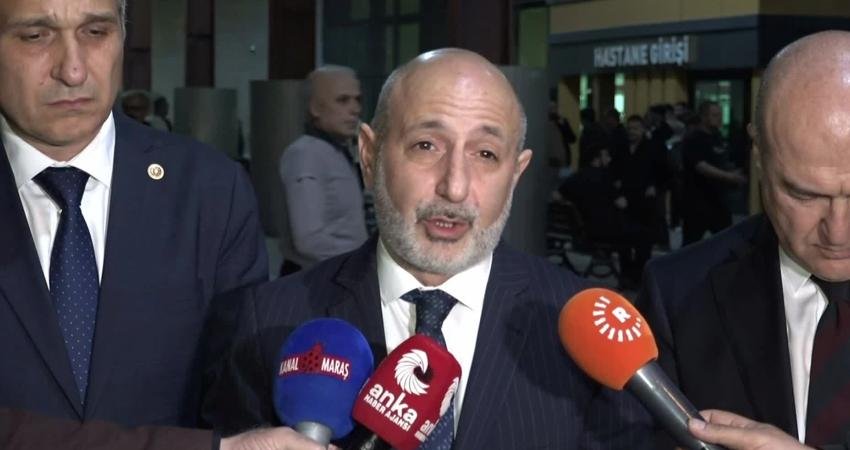 CHP heyeti Kahramanmaraş’taki okul saldırısında yaralanan öğrencileri ziyaret etti CHP heyeti, Kahramanmaraş'taki okul saldırısının ardından kente giderek yaralı öğrencileri