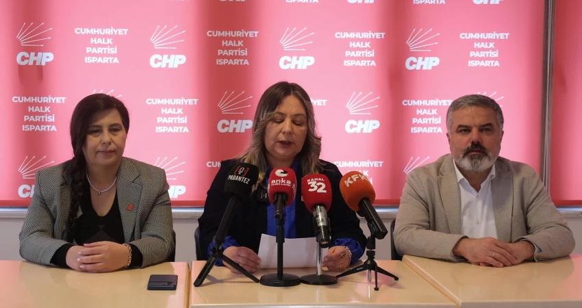 CHP Isparta İl Kadın Kolları Başkanı Meliha Yıldırım, Belediye Kanunu’nun
