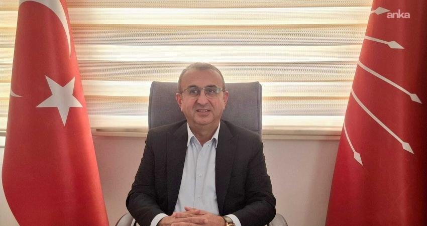 CHP Kahramanmaraş İl Başkanı Ünal Ateş, Ayser Çalık Ortaokulu'nda meydana