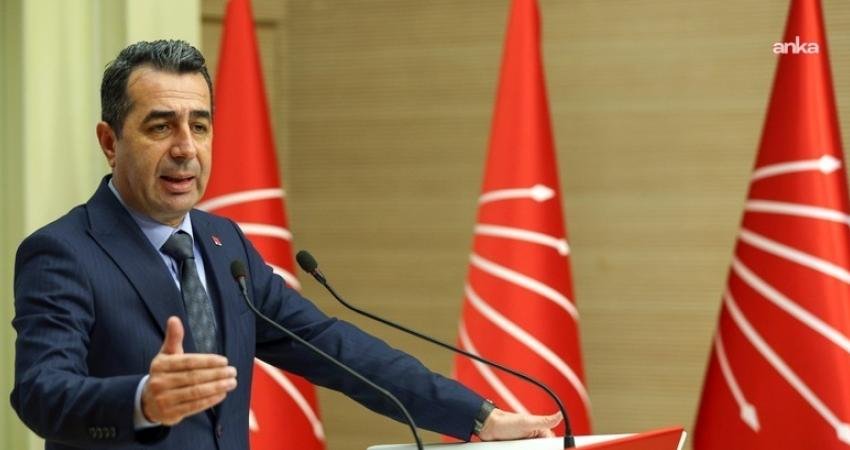 CHP Parti Meclisi (PM) Üyesi Erhan Adem, çiftçilerin Ziraat Bankası’nın
