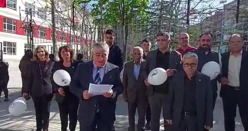 CHP Yeşilyurt İlçe Örgütü yöneticileri, 23 Nisan Ulusal Egemenlik ve