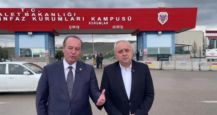 CHP Karabük Milletvekili Cevdet Akay ve CHP Manisa Milletvekili Ahmet
