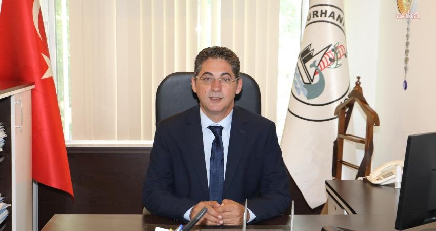 CHP’li Burhaniye Belediye Başkan Yardımcısı Oktay Erbalaban görevinden istifa etti CHP’li Burhaniye Belediye Başkan Yardımcısı Oktay Erbalaban görevinden istifa ettiğini