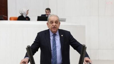 CHP İzmir Milletvekili Rıfat Nalbantoğlu, 1 Mayıs Emek ve Dayanışma Günü