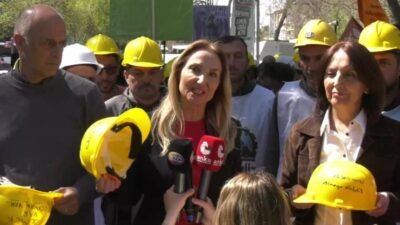 Hakları ve ödenmeyen maaşlarını almak için Eskişehir'den Ankara'ya yürüyen Doruk Madencilik