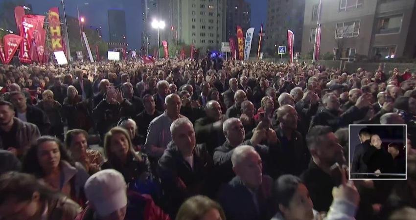 CHP Genel Başkanı Özgür Özel, Adalet Bakanı Akın Gürlek'e seslenerek,