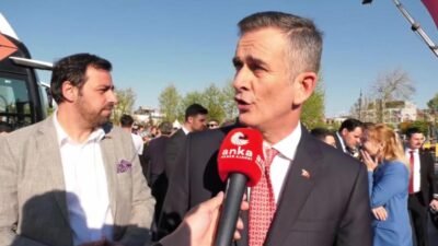 CHP Sakarya Milletvekili Ümit Dikbayır, partisinin Sakarya'daki "Sakarya, Adalet ve