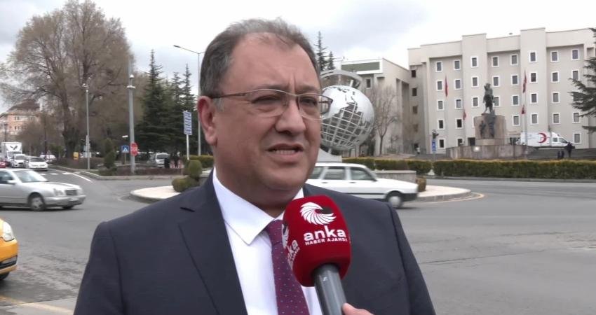 CHP Nevşehir İl Başkanı Yumuş: Tarihi bir miting olacak CHP'nin "Millet İradesine Sahip Çıkıyor" mitinglerinin 104’üncüsü yarın Nevşehir’de yapılacak. CHP