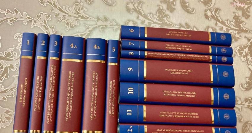 Cumhurbaşkanı Başdanışmanı Gülşen Orhan, Kürtçe klasik eserler için arşiv olan 15 cilt
