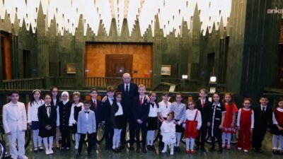 Cumhurbaşkanı Recep Tayyip Erdoğan, Milli Eğitim Bakanı Yusuf Tekin ve