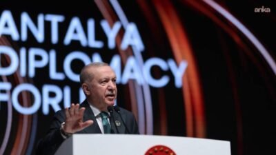 Cumhurbaşkanı Recep Tayyip Erdoğan, "Tansiyonun tırmandığı Hürmüz geçişi ile ilgili
