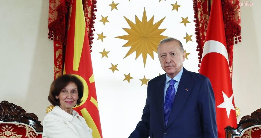 Cumhurbaşkanı Erdoğan, Kuzey Makedonya Cumhurbaşkanı Davkova ile görüştü Cumhurbaşkanı Recep Tayyip Erdoğan, Kuzey Makedonya Cumhurbaşkanı Gordana Siljanovska-Davkova ile