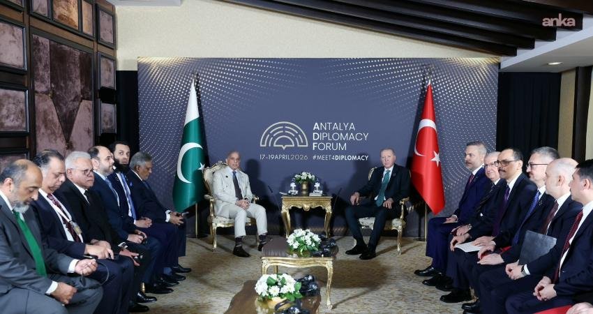 Cumhurbaşkanı Recep Tayyip Erdoğan, Antalya Diplomasi Forumu için Türkiye'de bulunan