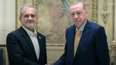 Cumhurbaşkanı Erdoğan, İran Cumhurbaşkanı Mesud Pezeşkiyan ile görüştü Cumhurbaşkanı Recep Tayyip Erdoğan, İran Cumhurbaşkanı Mesud Pezeşkiyan ile bir