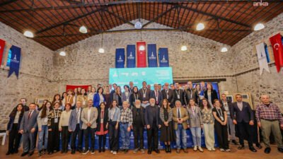 İzmir Büyükşehir Belediyesi’nin "Sağlıklı Körfez" hedefiyle düzenlediği Uluslararası İzmir Körfez