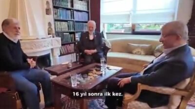 Gelecek Partisi Genel Başkanı Ahmet Davutoğlu, eski İran Dışişleri Bakanı