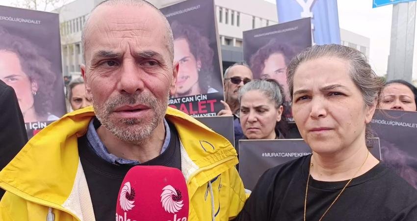 Denizli’de motosikletli Murat Can Pekeroğlu’nun ölümüyle sonuçlanan kazaya ilişkin dava başladı… Sanığın tutuklanması talebi reddedildi, Pekeroğlu’nun yakınları tepki gösterdi Denizli'de 23 Kasım 2025'te kullandığı otomobille ani manevra sonucu çarptığı