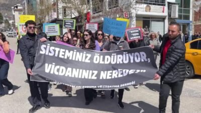 Dersim Hayvanları Koruma ve Yaşatma Derneği Başkanı Ezgi Doğan, “Yaşam