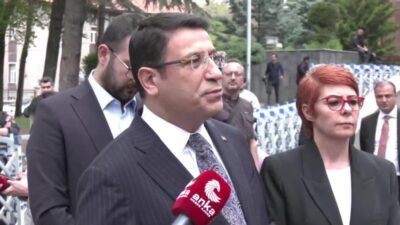DEVA Partisi Ankara Milletvekili İdris Şahin, Ankara Kurtuluş Parkı'nda eylem yapan Doruk Madencilik