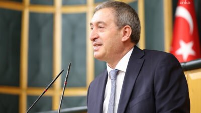 DEM Parti Eş Genel Başkanı Tuncer Bakırhan, "İçişleri Bakanı diyor