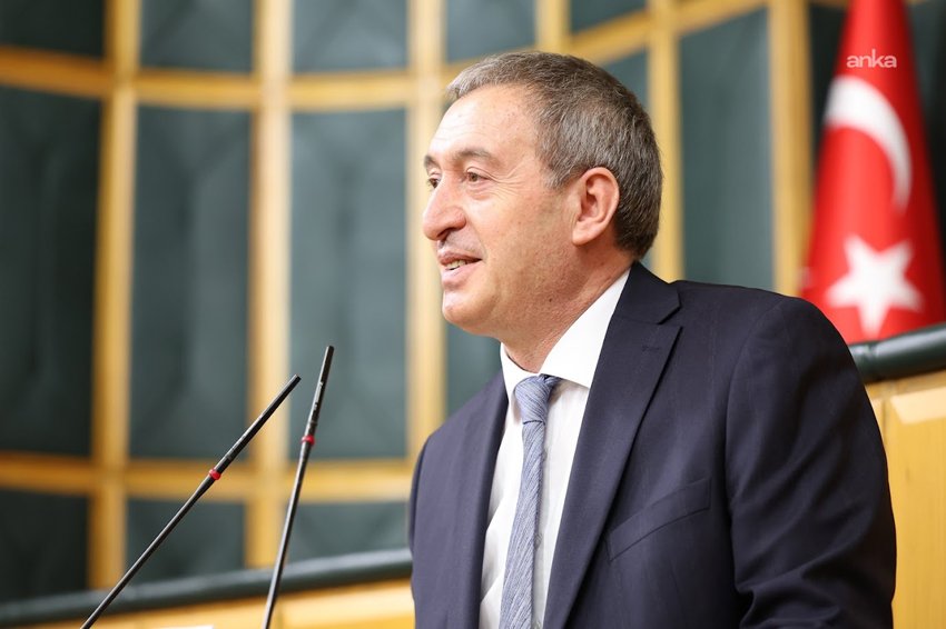 DEM Parti Eş Genel Başkanı Tuncer Bakırhan, "İçişleri Bakanı diyor