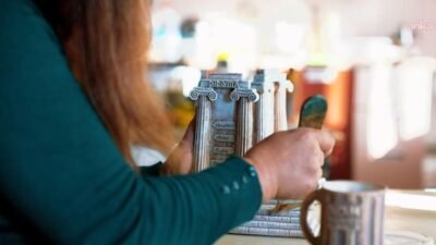 Didim Belediyesi Seramik Atölyesi’nde üretilen eserler, kentin tarihinden ve kültürel