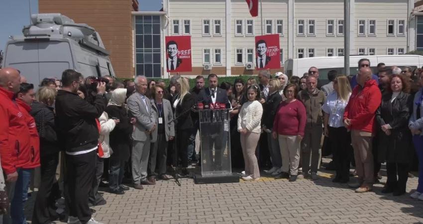 Silivri'de konuşan Dilek Kaya İmamoğlu, “405 gündür ağır, çok ağır