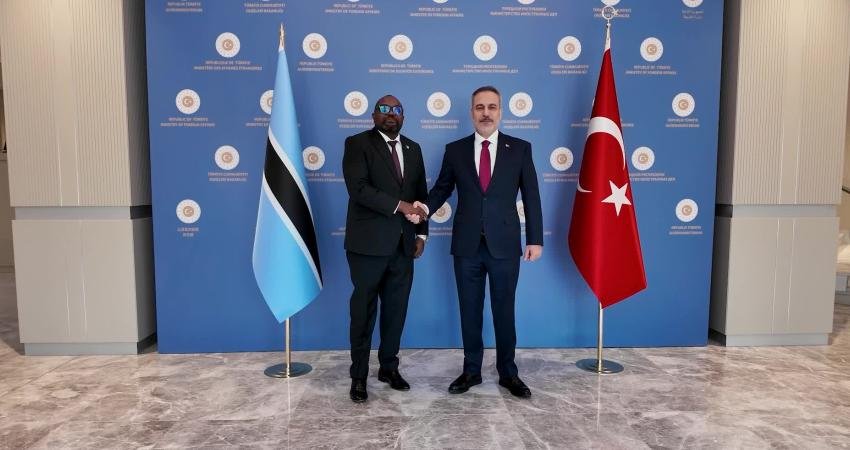 Dışişleri Bakanı Fidan, Botsvana Uluslararası İlişkiler Bakanı Butale ile Ankara’da görüştü Dışişleri Bakanı Hakan Fidan, Botsvana Uluslararası İlişkiler Bakanı Phenyo Butale