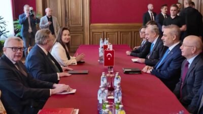 Dışişleri Bakanı Hakan Fidan, Viyana Eyalet Başbakanı ve Belediye Başkanı