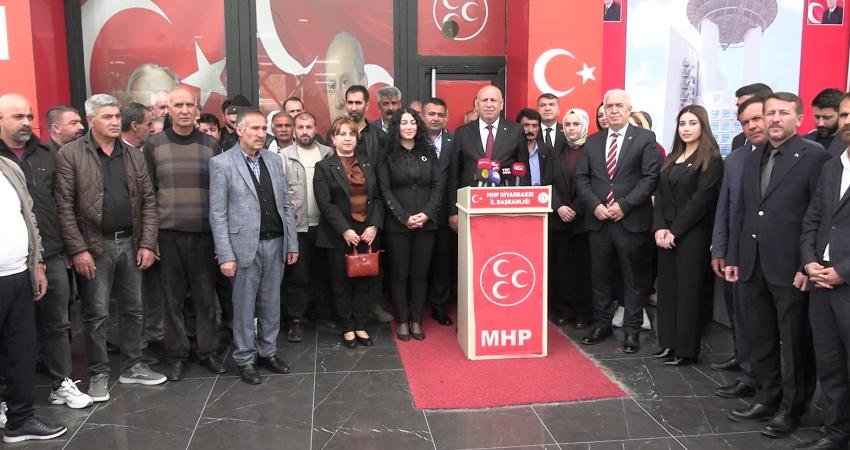 MHP Diyarbakır İl Başkanı Miktat Arslan, Diyarbakır’da yaklaşık 500 kişinin