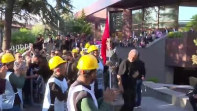 Doruk Madencilik işçilerinin tazminat, maaş ve özlük haklarının ödenmesi talebiyle