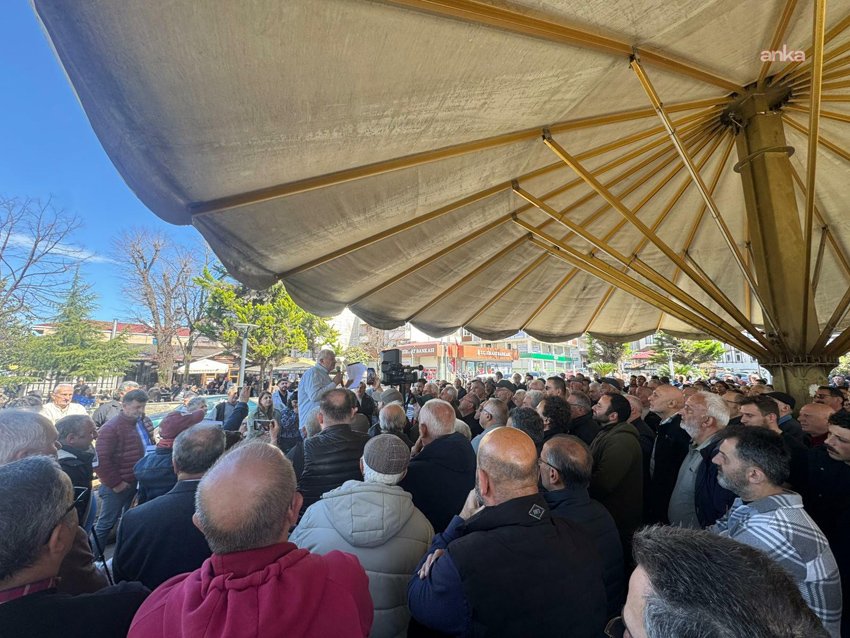 Fındıklı Belediye Başkanı Çervatoğlu’ndan “moloz döküm alanı” açıklaması: “Haberlere konu alan bakanlık tarafından moloz döküm alanı olarak belirlendi” Fındıklı Belediye Başkanı Ercüment Şahin Çervatoğlu, Aksu Mahallesi’nde belirlenen moloz döküm