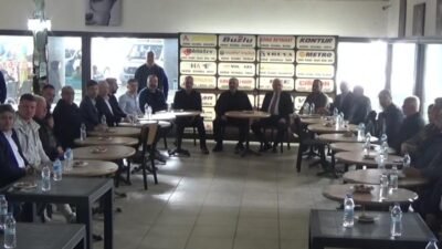 Edirne'deki şoför esnafı, otogardaki 16 yazıhanenin kiraya verilmesi için yapılacak
