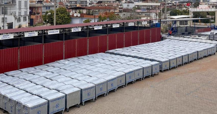 Efeler Belediyesi, daha temiz ve yaşanabilir bir kent hedefiyle temizlik