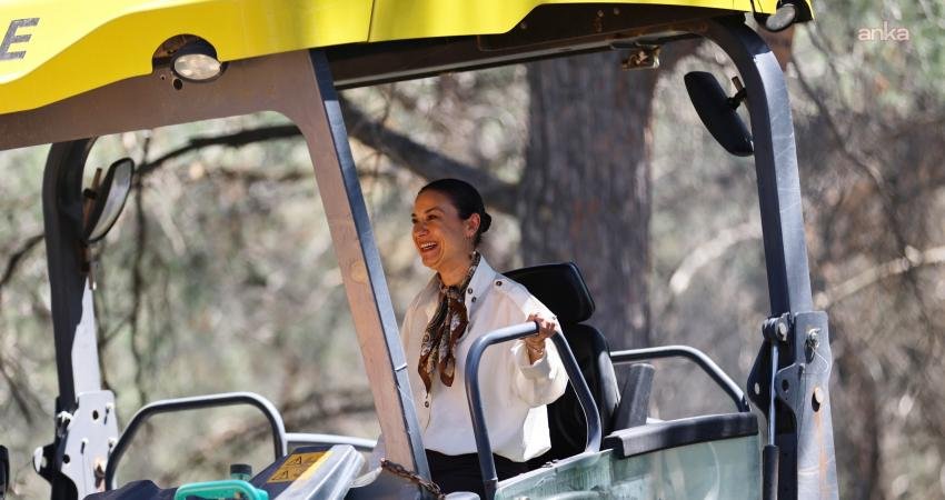 Efes Selçuk Belediye Başkanı Filiz Ceritoğlu Sengel, Pamucak’ta devam eden