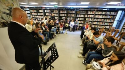 Efes Selçuk Belediyesi'nce düzenlenen 62.Kütüphane Haftası etkinlikleri, Prof. Dr. İsmail