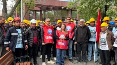 Eğitim-İş, açlık grevindeki Doruk Maden işçilerini, Kurtuluş Parkı’ndaki eylemlerinde ziyaret