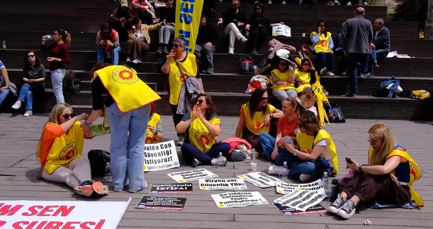 Eğitim Sen Eskişehir Şubesi, Şanlıurfa ve Kahramanmaraş’taki okul saldırılarını protesto