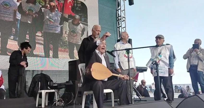 Tüm Emeklilerin Sendikası'nın, "Sefalet zulmüne son" çağrısıyla düzenlediği bölge mitinglerinin