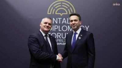 Enerji ve Tabii Kaynaklar Bakanı Alparslan Bayraktar, Antalya Diplomasi Forumu'nda