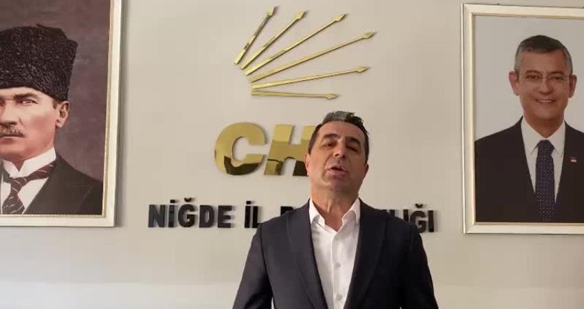 Erhan Adem’den Tarım ve Orman Bakanlığı’na: “İtalya sevdası bittikten sonra şimdi de Hollanda kapılarında el pençe divan durduğunuz iddiaları doğru mudur?” CHP Parti Meclisi (PM) Üyesi Erhan Adem, "Tarım ve Orman